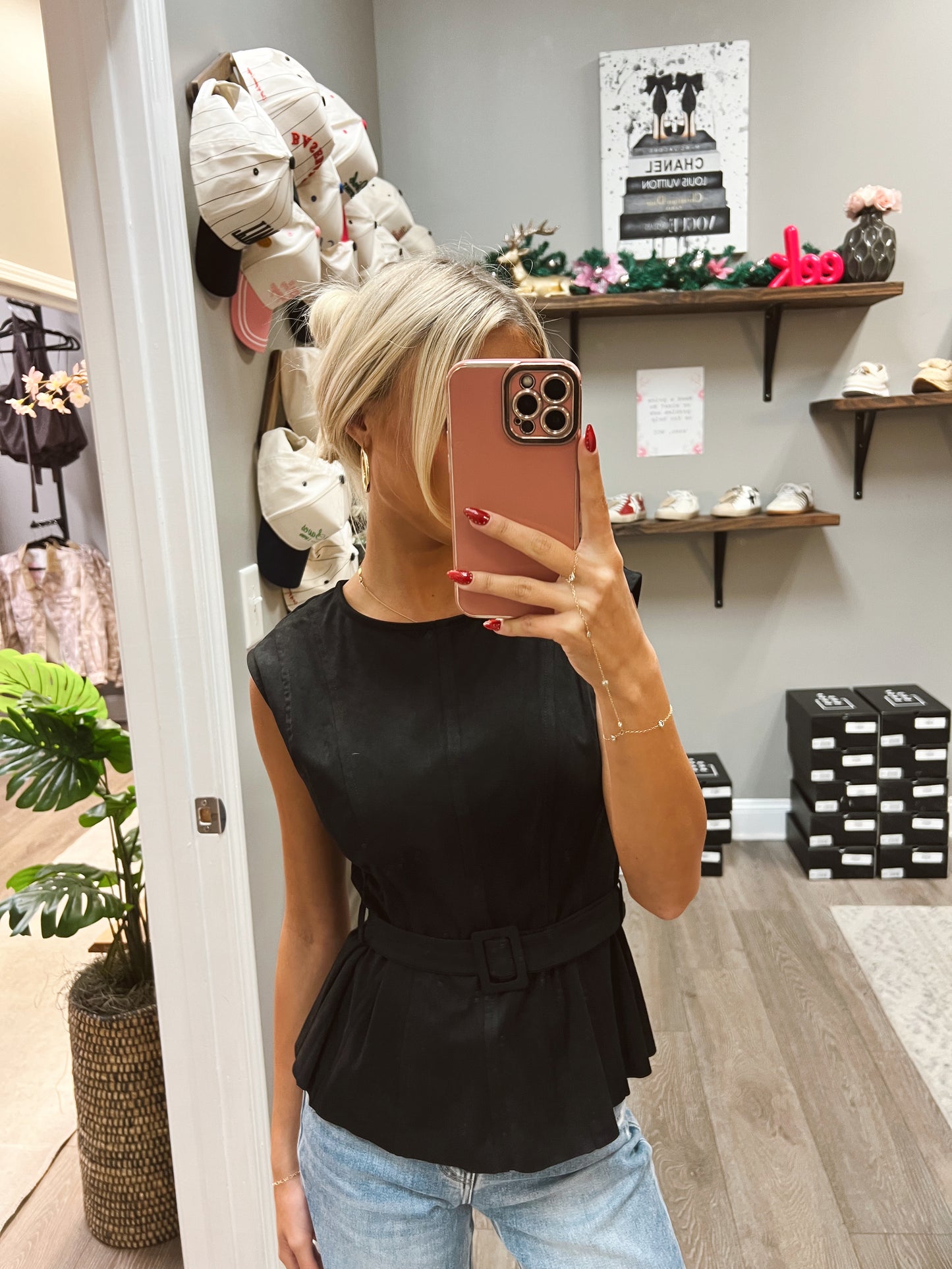 The Rhea Top