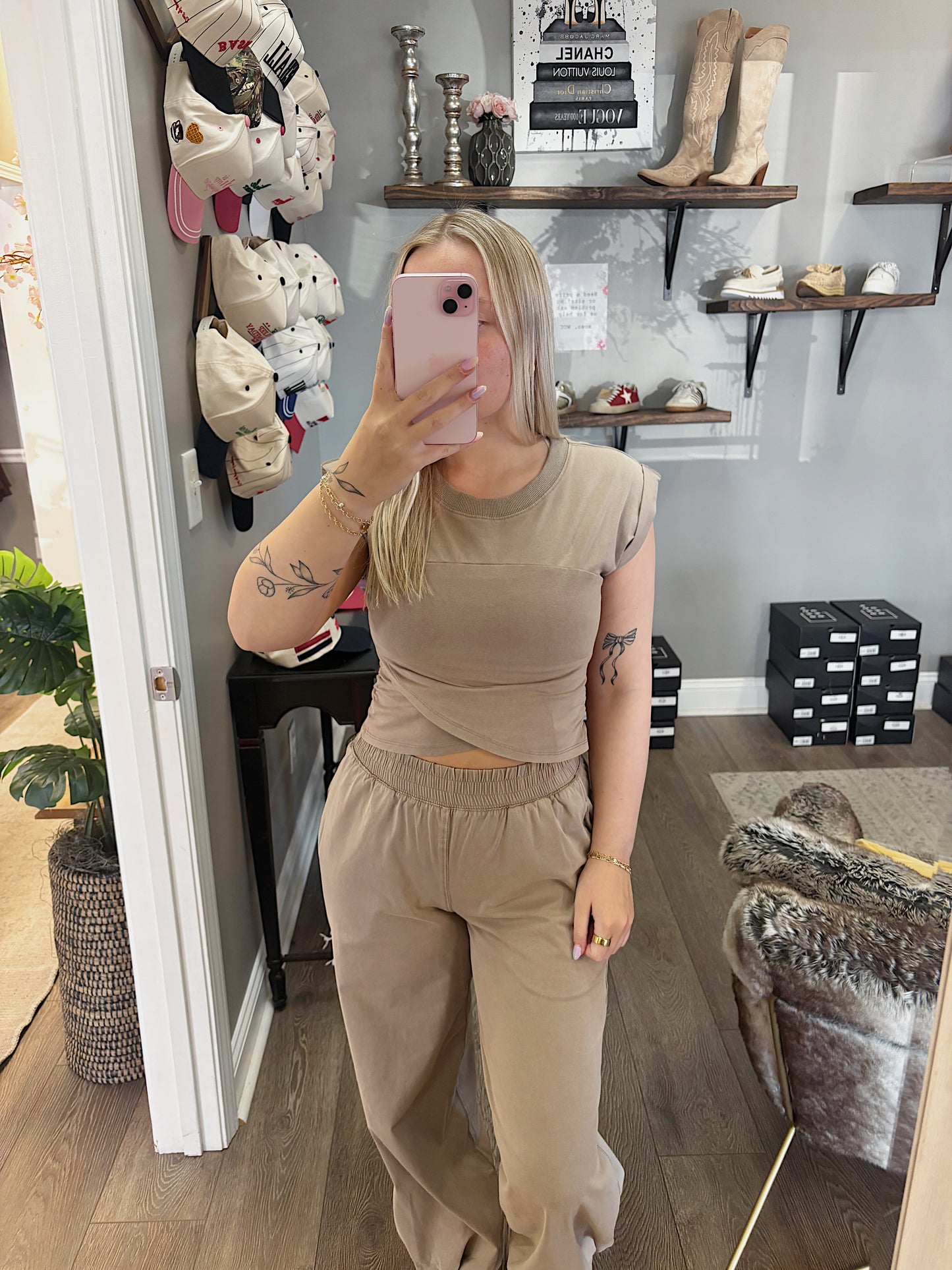 The Luna Top Set