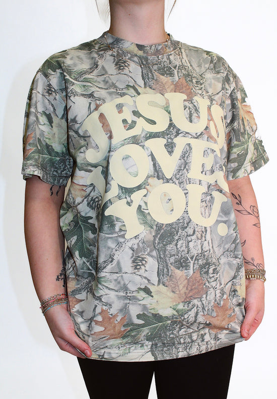 Jesus loves you Camo Tee