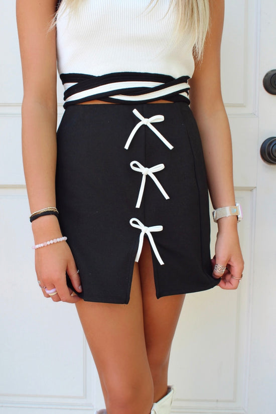 Ribbon Mini Skirt