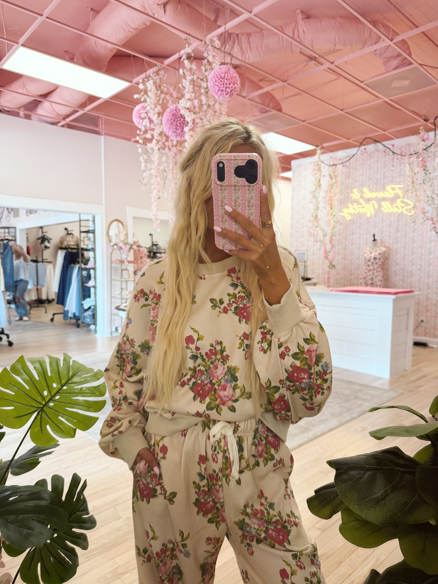 The Floral Set Sweatshirt