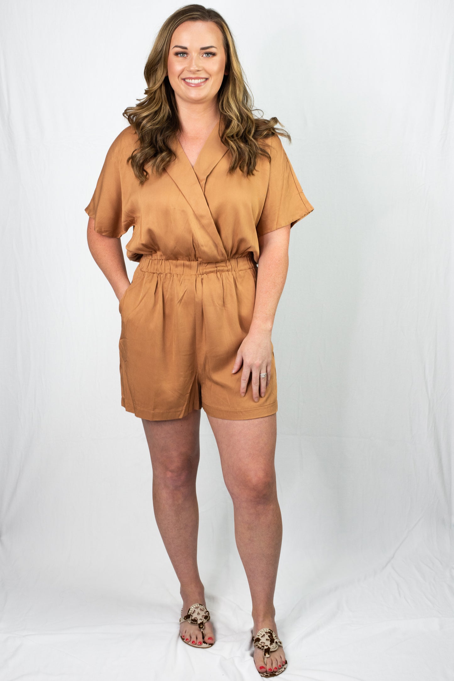 Load image into Gallery viewer, Mitto Shop Wrap-Front Brown Romper
